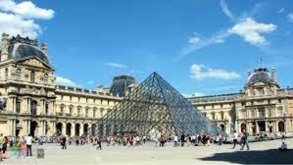 Louvre Müzesi Online Erişime Açıldı: